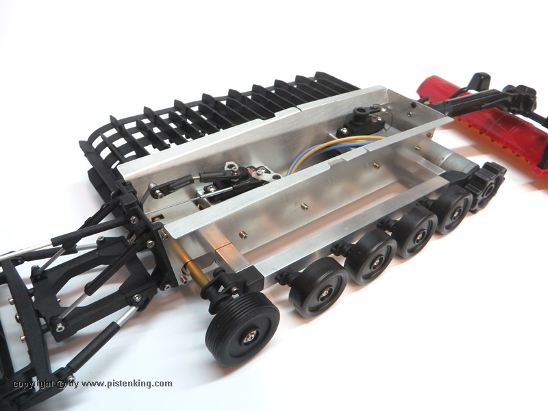 Fahrgestell zu Dickie PistenBully 600